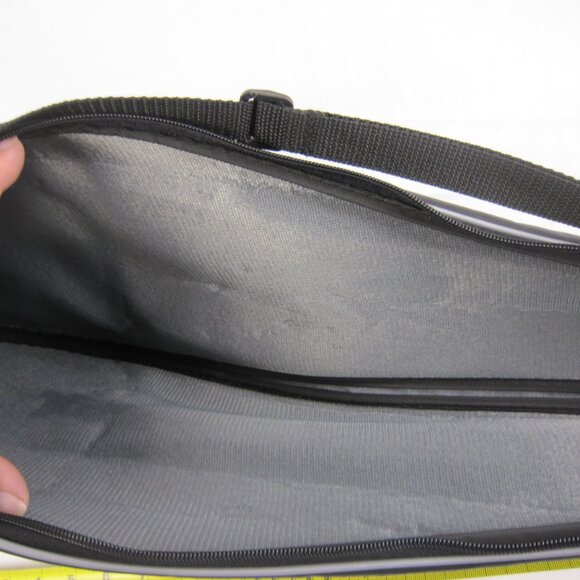 Yonex Nanoray Rackett / Racquet Bag Only with Strap - Black - Used - Picture 8 of 8